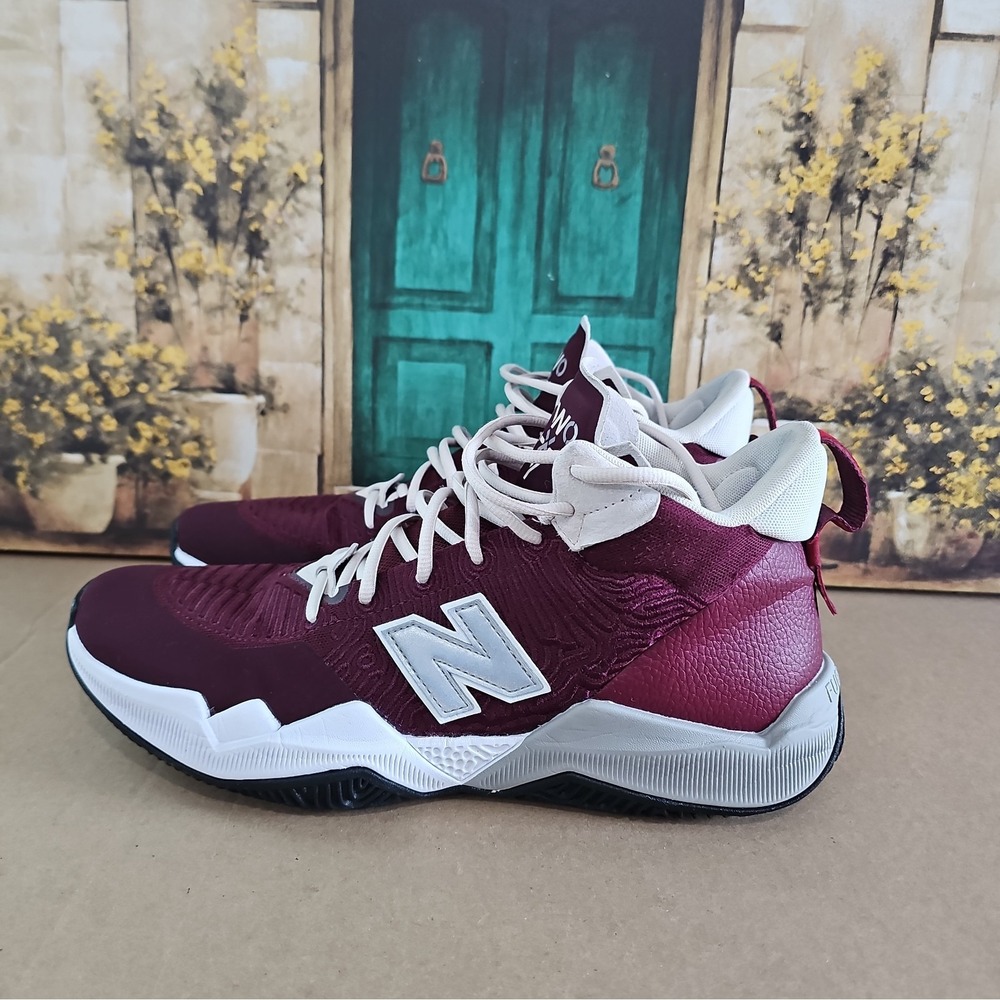 New Balance BB2WXYFW Two WXY Men's Size 13 Maroon